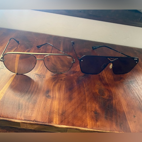 Quay Australia Accessories - Quay Australia Gold Aviator and Black Square Sunglasses